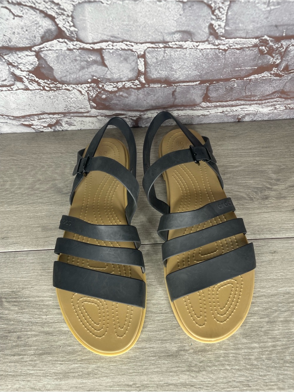 Crocs Tulum Black Rubber Flats Strappy Ankle Strap Sandals Women Sz 11M US/42EU